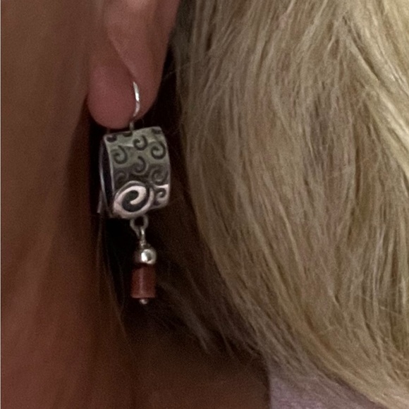 Pretty dangle easy hook fashion silver earrings - Picture 1 of 4